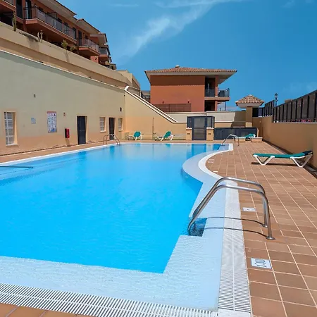Terraced House With Ocean View *